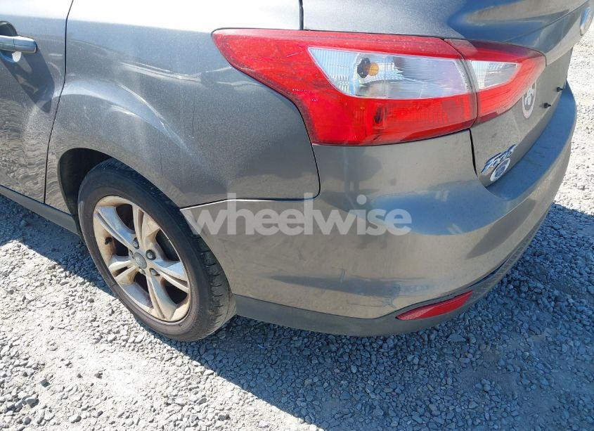 Photo 6 of 2013 Ford Focus SE (VIN 1FADP3F29DL279692)
