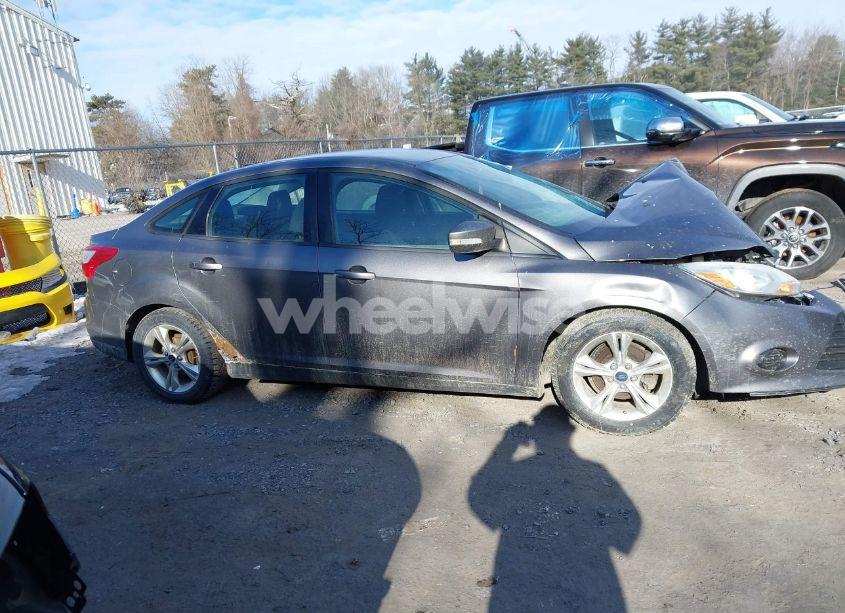 Photo 13 of 2013 Ford Focus SE (VIN 1FADP3F29DL294113)