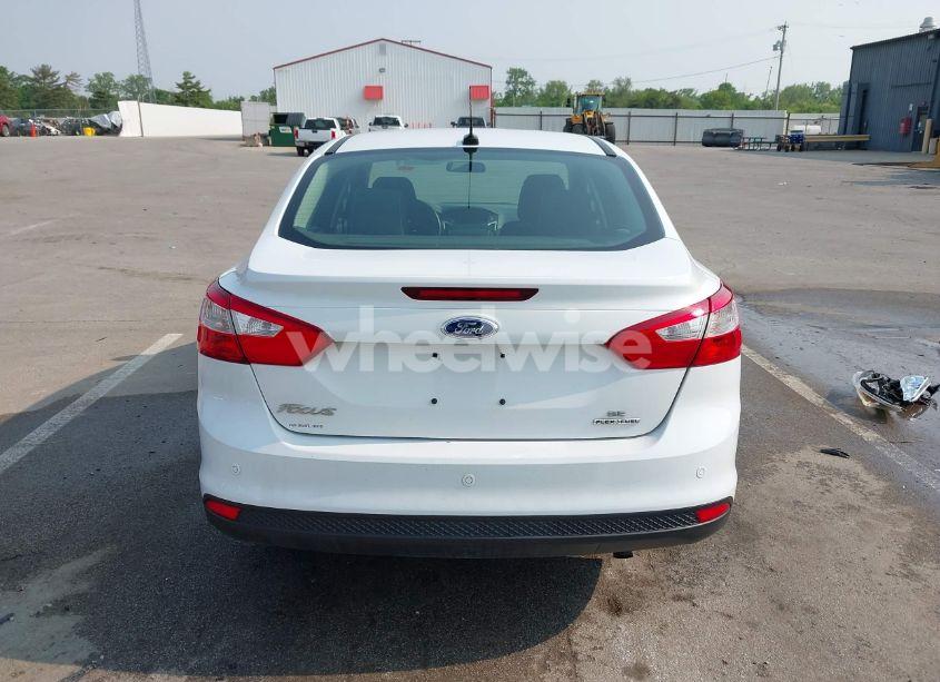 Photo 17 of 2013 Ford Focus SE (VIN 1FADP3F29DL309581)