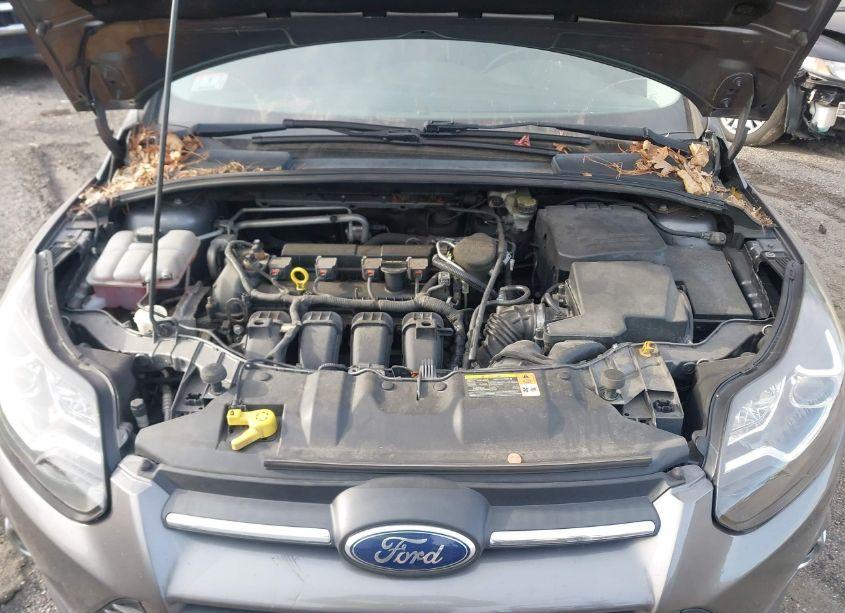 Photo 10 of 2013 Ford Focus SE (VIN 1FADP3F29DL320323)