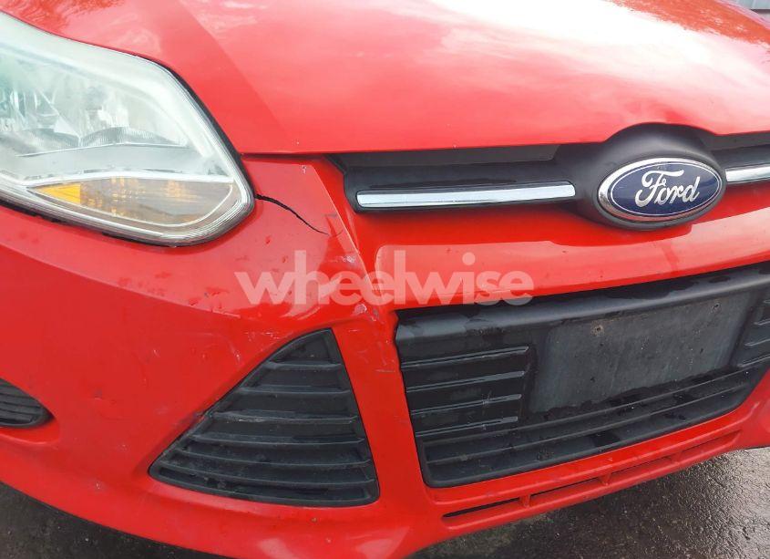 Photo 18 of 2013 Ford Focus SE (VIN 1FADP3F29DL338014)
