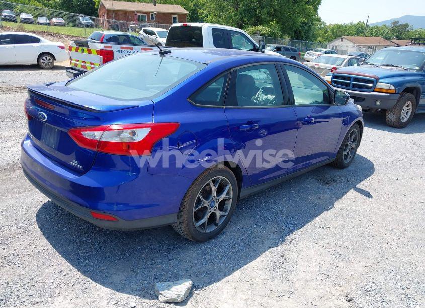 Photo 4 of 2013 Ford Focus SE (VIN 1FADP3F29DL354150)