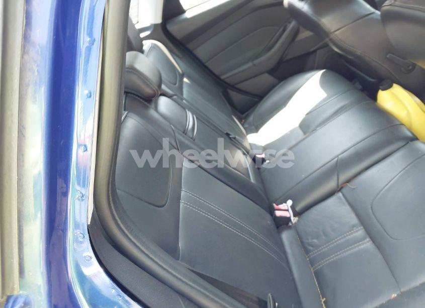 Photo 8 of 2013 Ford Focus SE (VIN 1FADP3F29DL354150)