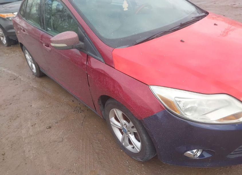 Photo 12 of 2013 Ford Focus SE (VIN 1FADP3F29DL371062)