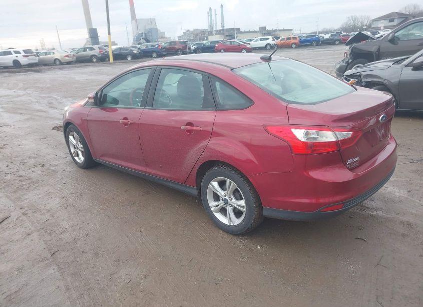 Photo 3 of 2013 Ford Focus SE (VIN 1FADP3F29DL371062)