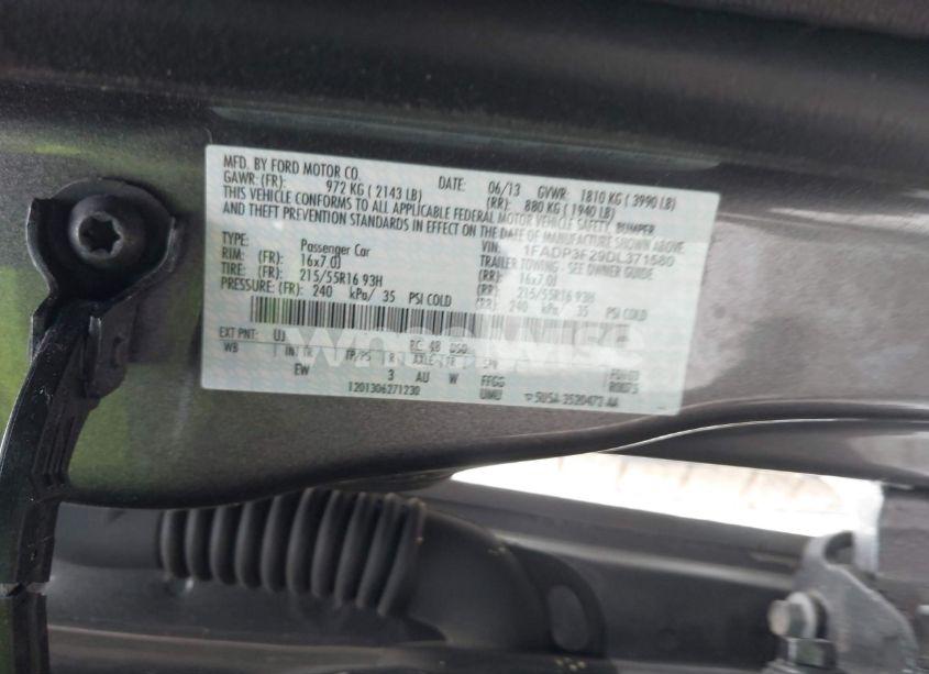 Photo 9 of 2013 Ford Focus SE (VIN 1FADP3F29DL371580)