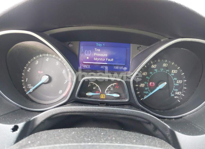 Photo 7 of 2014 Ford Focus SE (VIN 1FADP3F29EL117465)