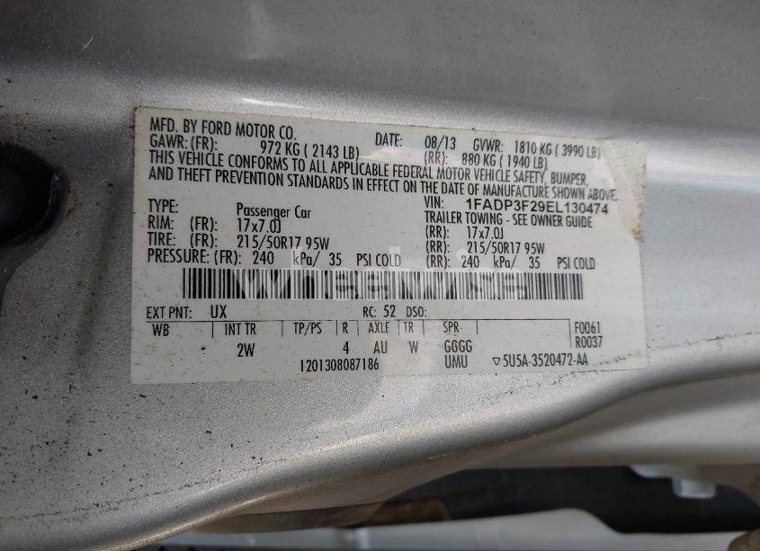 Photo 9 of 2014 Ford Focus SE (VIN 1FADP3F29EL130474)