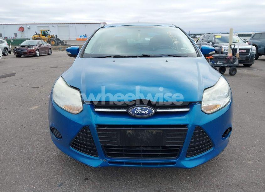 Photo 12 of 2014 Ford Focus SE (VIN 1FADP3F29EL156279)
