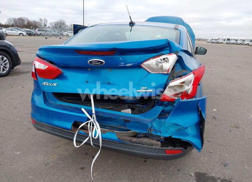 Photo 6 of 2014 Ford Focus SE (VIN 1FADP3F29EL156279)