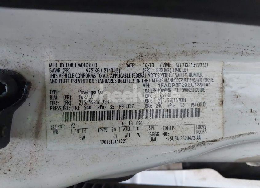 Photo 9 of 2014 Ford Focus SE (VIN 1FADP3F29EL189041)