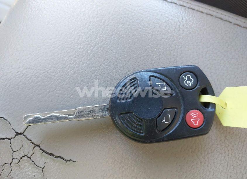 Photo 11 of 2014 Ford Focus SE (VIN 1FADP3F29EL189928)