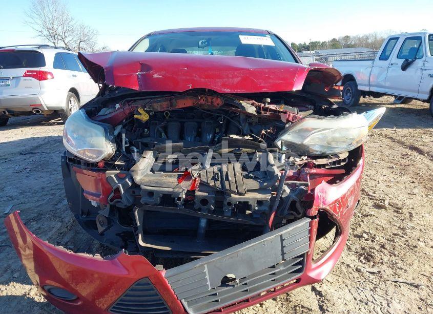 Photo 12 of 2014 Ford Focus SE (VIN 1FADP3F29EL189928)