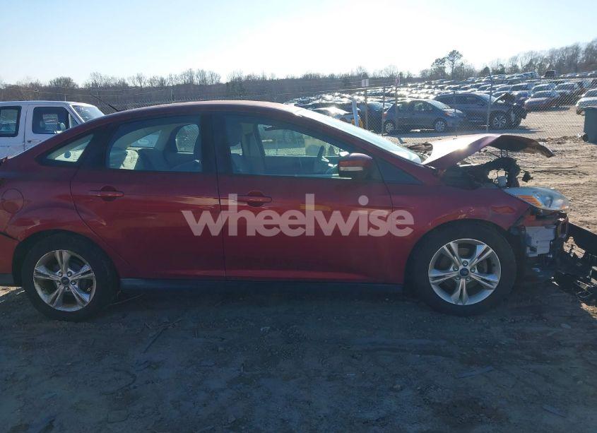 Photo 13 of 2014 Ford Focus SE (VIN 1FADP3F29EL189928)
