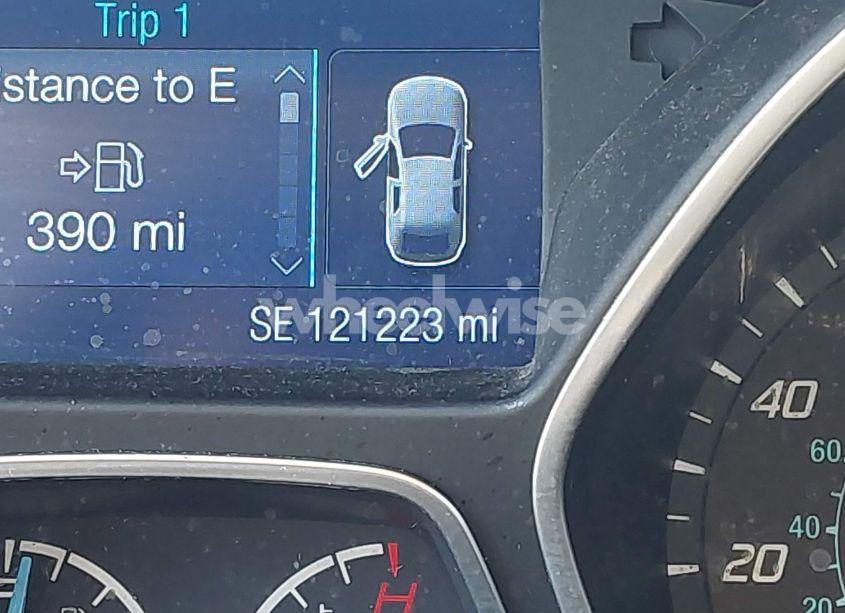 Photo 15 of 2014 Ford Focus SE (VIN 1FADP3F29EL189928)