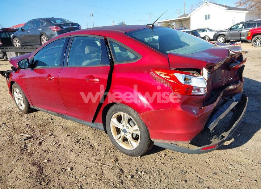 Photo 3 of 2014 Ford Focus SE (VIN 1FADP3F29EL189928)