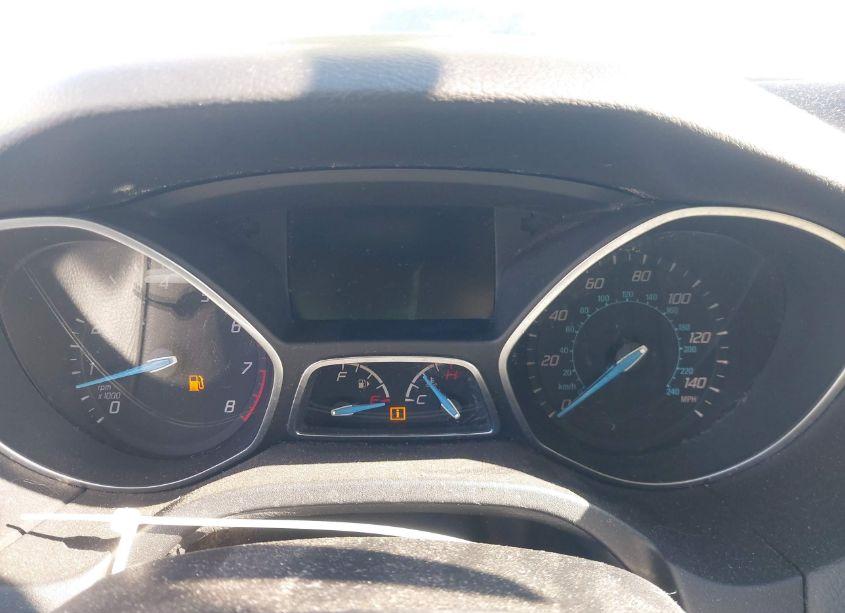 Photo 7 of 2014 Ford Focus SE (VIN 1FADP3F29EL221647)