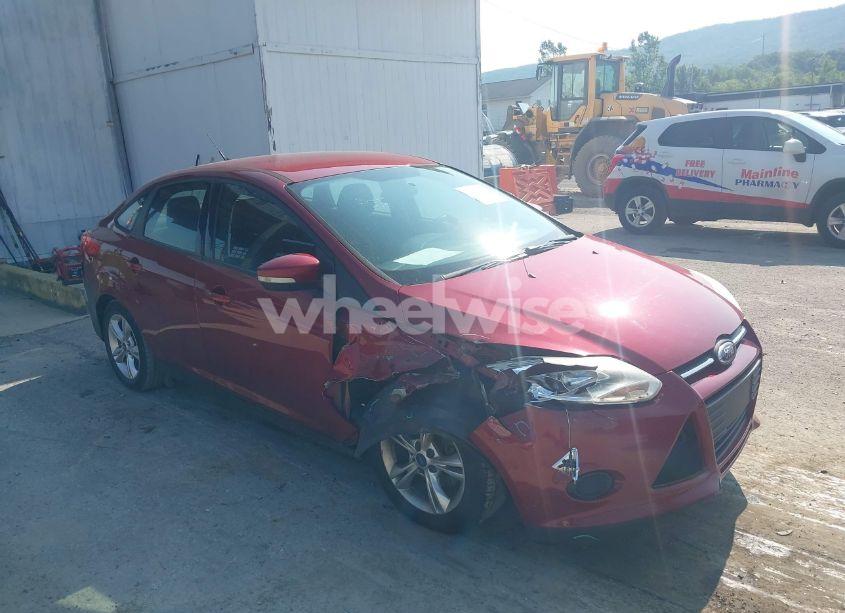 2014 Ford Focus SE (VIN 1FADP3F29EL222961) main photo