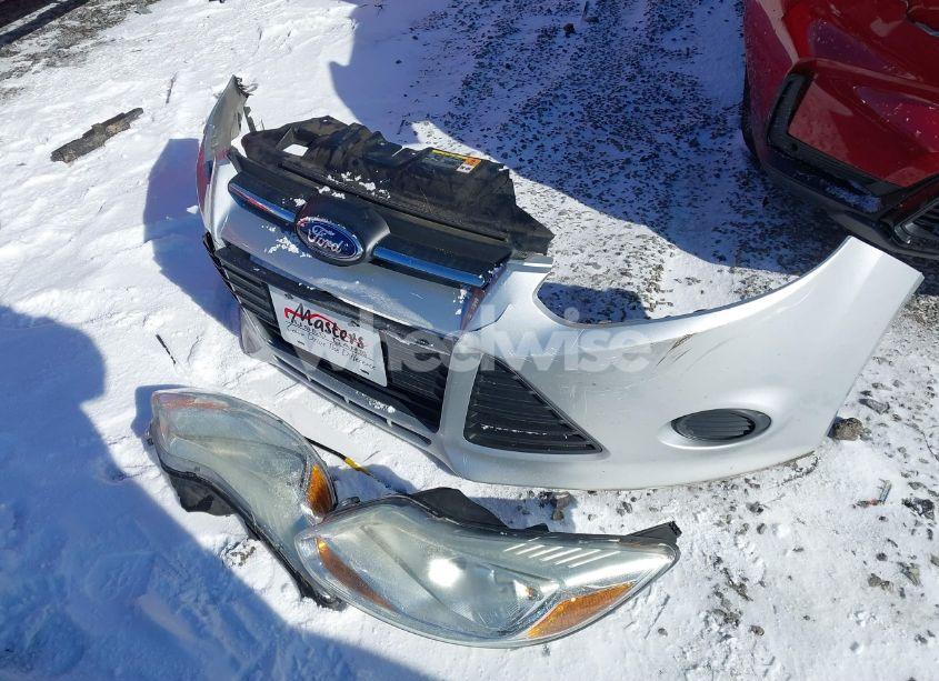 Photo 12 of 2014 Ford Focus SE (VIN 1FADP3F29EL244474)