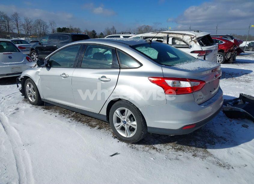 Photo 3 of 2014 Ford Focus SE (VIN 1FADP3F29EL244474)