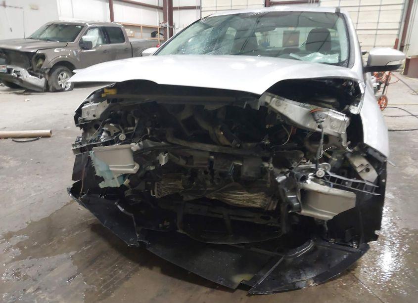 Photo 6 of 2014 Ford Focus SE (VIN 1FADP3F29EL247360)