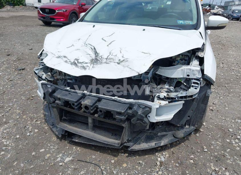 Photo 6 of 2014 Ford Focus SE (VIN 1FADP3F29EL268225)