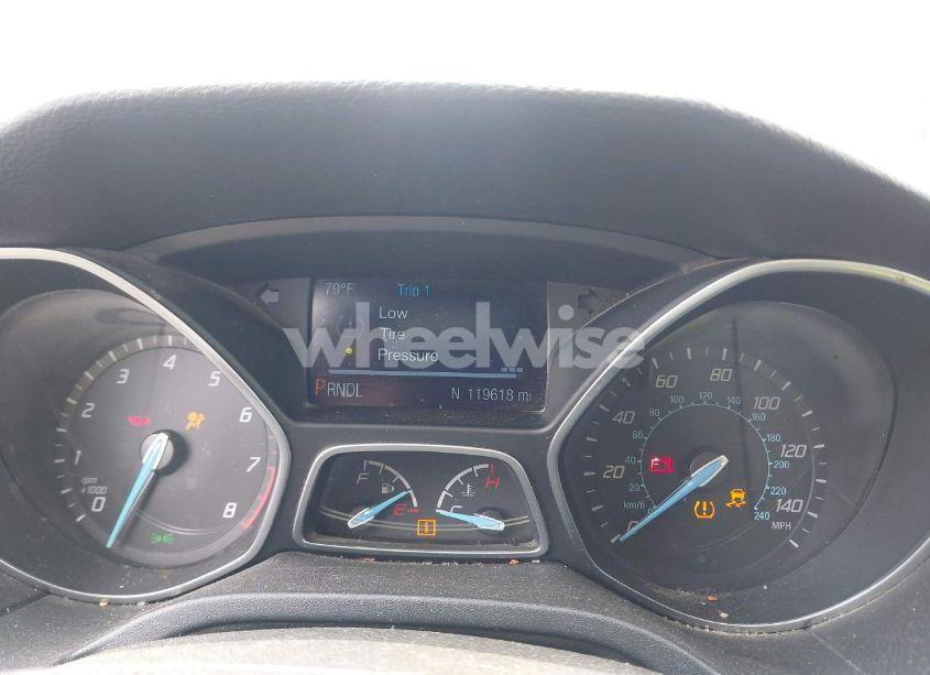 Photo 7 of 2014 Ford Focus SE (VIN 1FADP3F29EL268225)