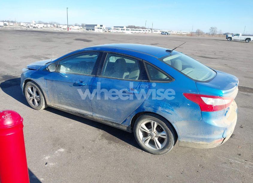 Photo 14 of 2014 Ford Focus SE (VIN 1FADP3F29EL286949)