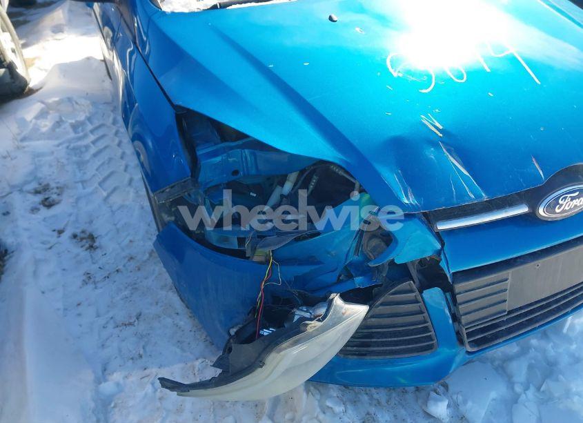 Photo 6 of 2014 Ford Focus SE (VIN 1FADP3F29EL286949)