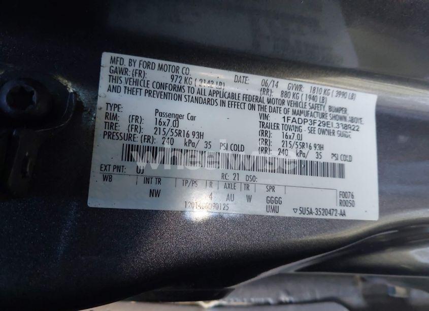 Photo 9 of 2014 Ford Focus SE (VIN 1FADP3F29EL338922)