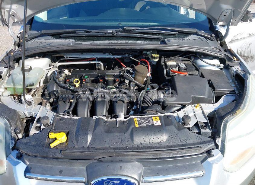 Photo 10 of 2014 Ford Focus SE (VIN 1FADP3F29EL360371)