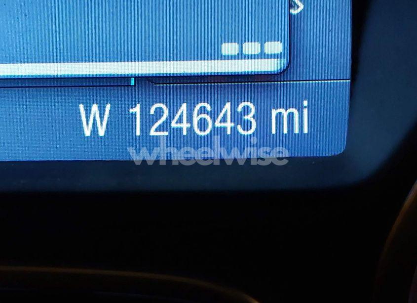 Photo 15 of 2014 Ford Focus SE (VIN 1FADP3F29EL380846)