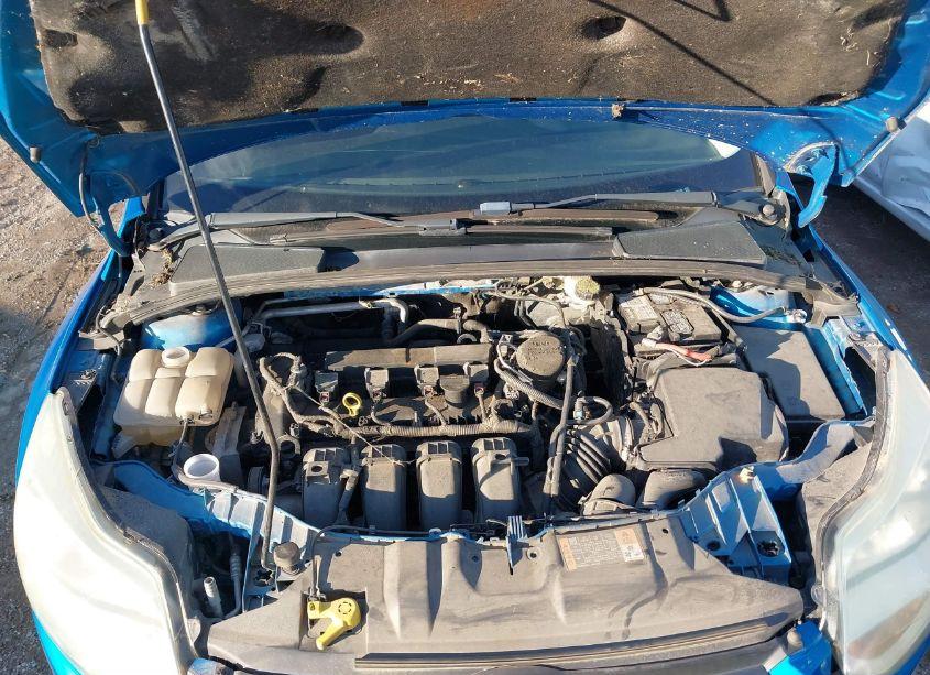 Photo 10 of 2014 Ford Focus SE (VIN 1FADP3F29EL403199)