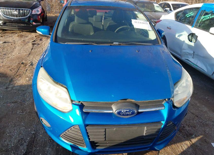 Photo 6 of 2014 Ford Focus SE (VIN 1FADP3F29EL403199)