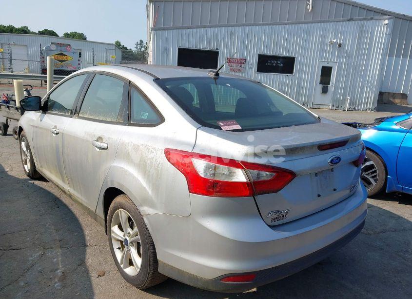 Photo 3 of 2014 Ford Focus SE (VIN 1FADP3F29EL403817)