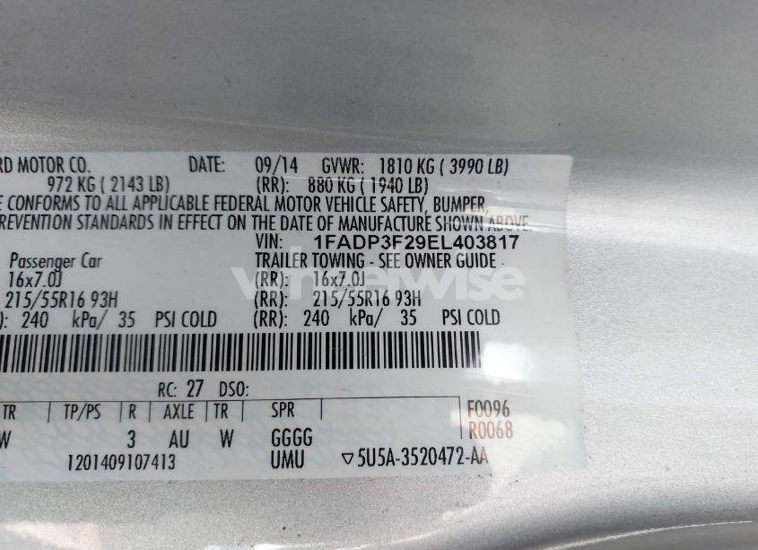 Photo 9 of 2014 Ford Focus SE (VIN 1FADP3F29EL403817)