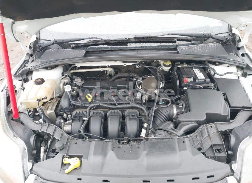 Photo 10 of 2014 Ford Focus SE (VIN 1FADP3F29EL414574)