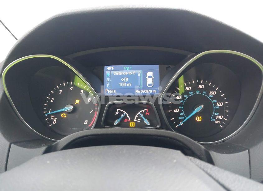 Photo 7 of 2014 Ford Focus SE (VIN 1FADP3F29EL414574)