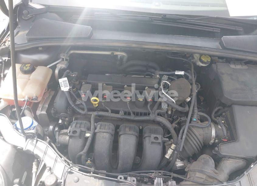 Photo 10 of 2014 Ford Focus SE (VIN 1FADP3F29EL446926)