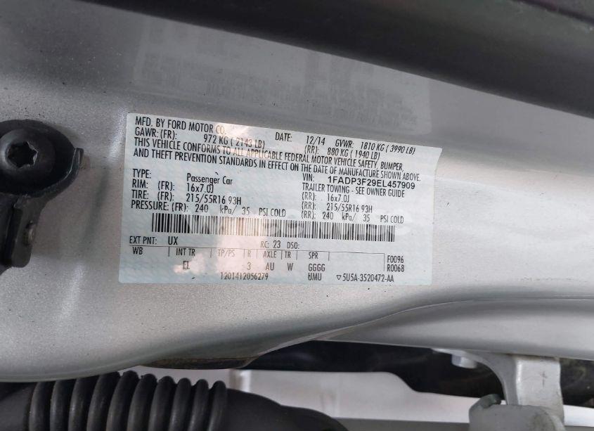 Photo 9 of 2014 Ford Focus SE (VIN 1FADP3F29EL457909)