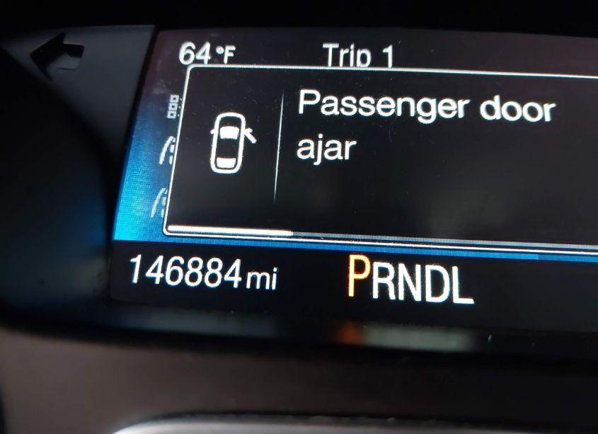 Photo 16 of 2015 Ford Focus SE (VIN 1FADP3F29FL202811)