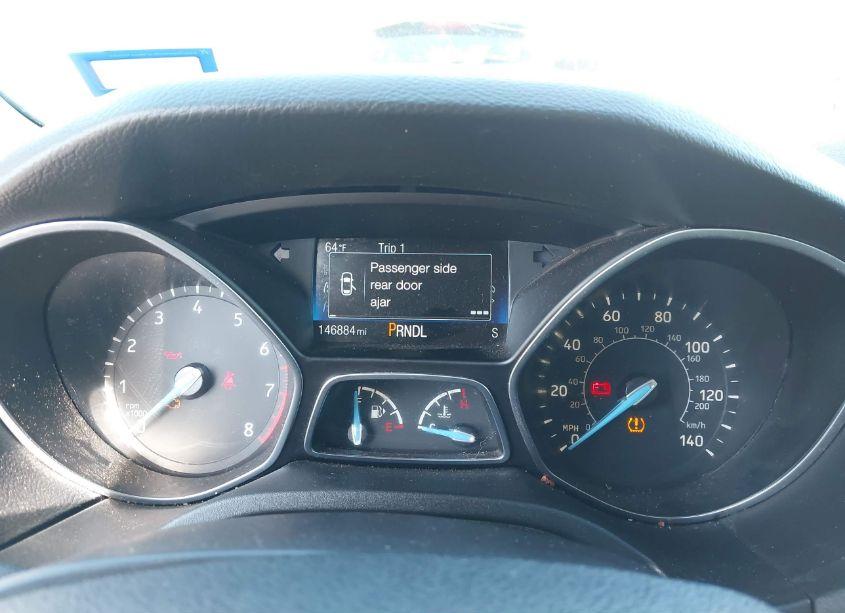 Photo 7 of 2015 Ford Focus SE (VIN 1FADP3F29FL202811)