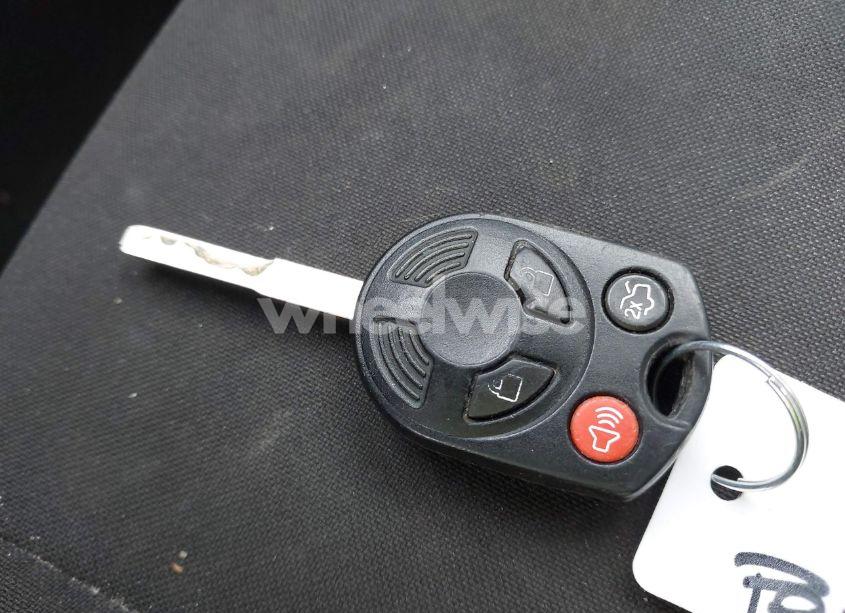 Photo 11 of 2015 Ford Focus SE (VIN 1FADP3F29FL218068)