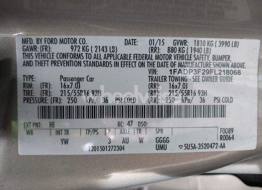 Photo 9 of 2015 Ford Focus SE (VIN 1FADP3F29FL218068)
