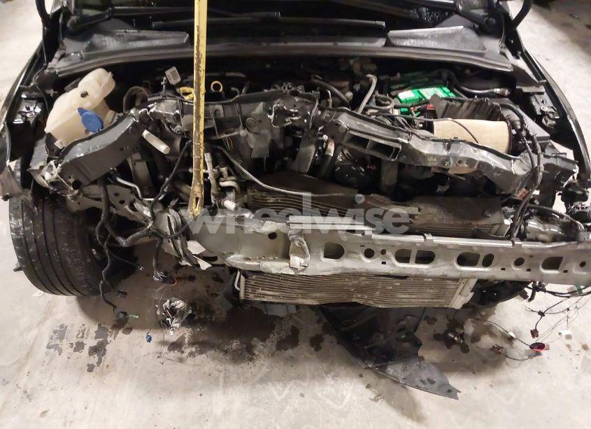 Photo 10 of 2015 Ford Focus SE (VIN 1FADP3F29FL255895)
