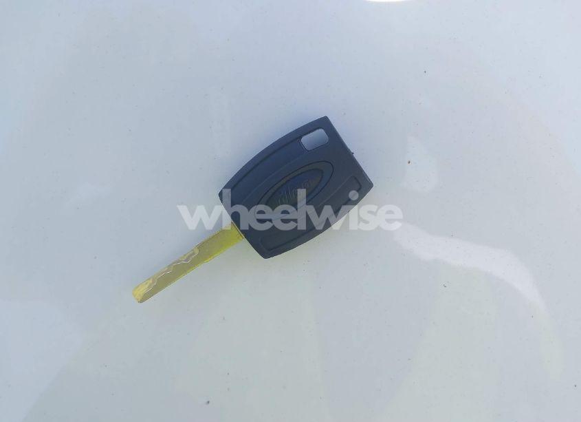 Photo 11 of 2015 Ford Focus SE (VIN 1FADP3F29FL285513)