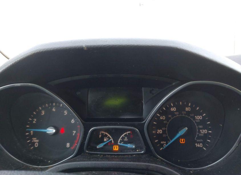 Photo 7 of 2015 Ford Focus SE (VIN 1FADP3F29FL303928)