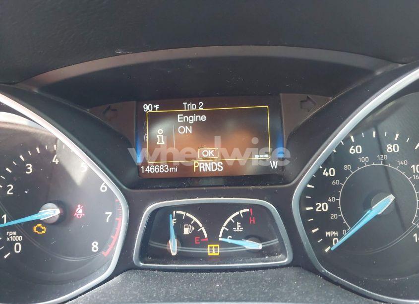 Photo 7 of 2015 Ford Focus SE (VIN 1FADP3F29FL319255)