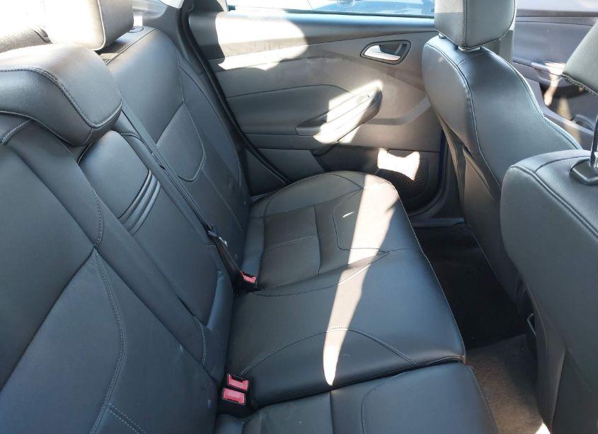 Photo 8 of 2015 Ford Focus SE (VIN 1FADP3F29FL322348)