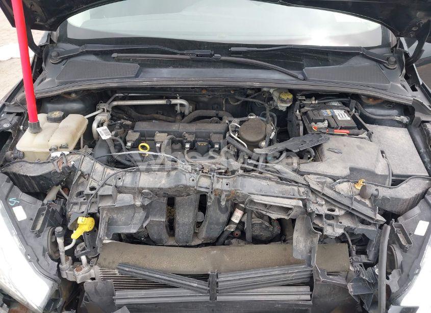 Photo 10 of 2015 Ford Focus SE (VIN 1FADP3F29FL338145)